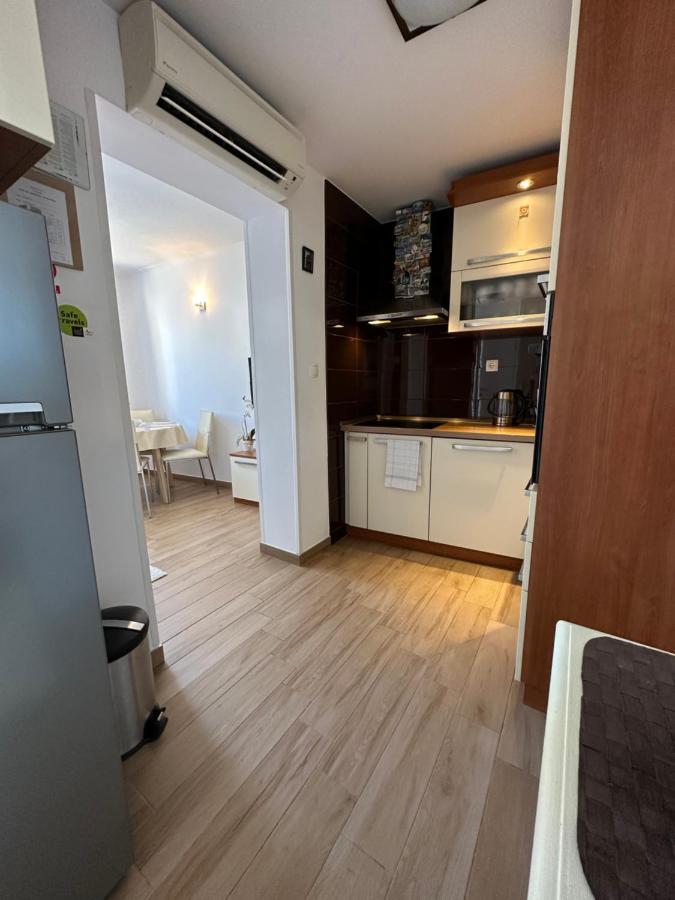 Apartment Keka Split Exterior photo